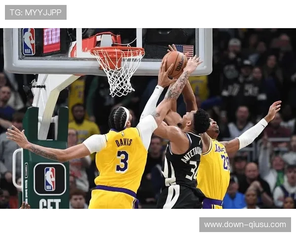 字母哥休赛期苦练增肌十磅 强化内线对抗全力备战新赛季