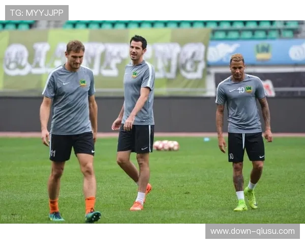 艾斯堡B队青训球员纷纷入选国家队表现出色